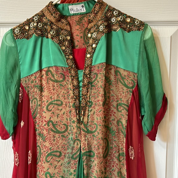 Pakistani and Indian desi outfit - Picture 9 of 9